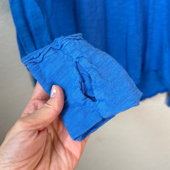 Free People Oversized Long Sleeve Top Distressed Blue size Small - Picture 5 of 12